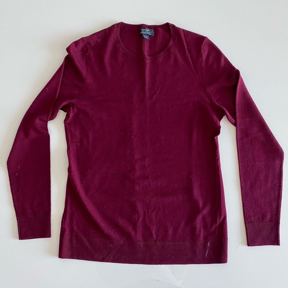GUC Lord & Taylor Burgundy Crew Neck Sweater M Extra Fine Merino Wool